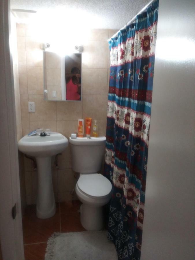 Bon Soleil Stadium Guesthome Miramar Luaran gambar